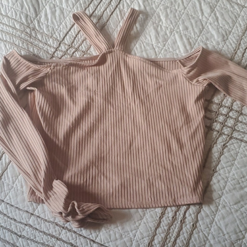 L Fashion Nova crop top